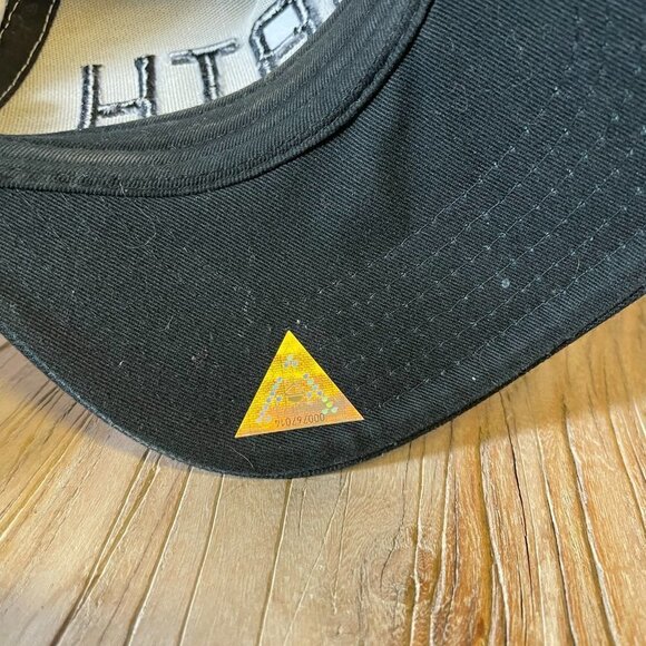 Men’s EAST WEST SOUTH NORTH Snapback Hat - Picture 7 of 8